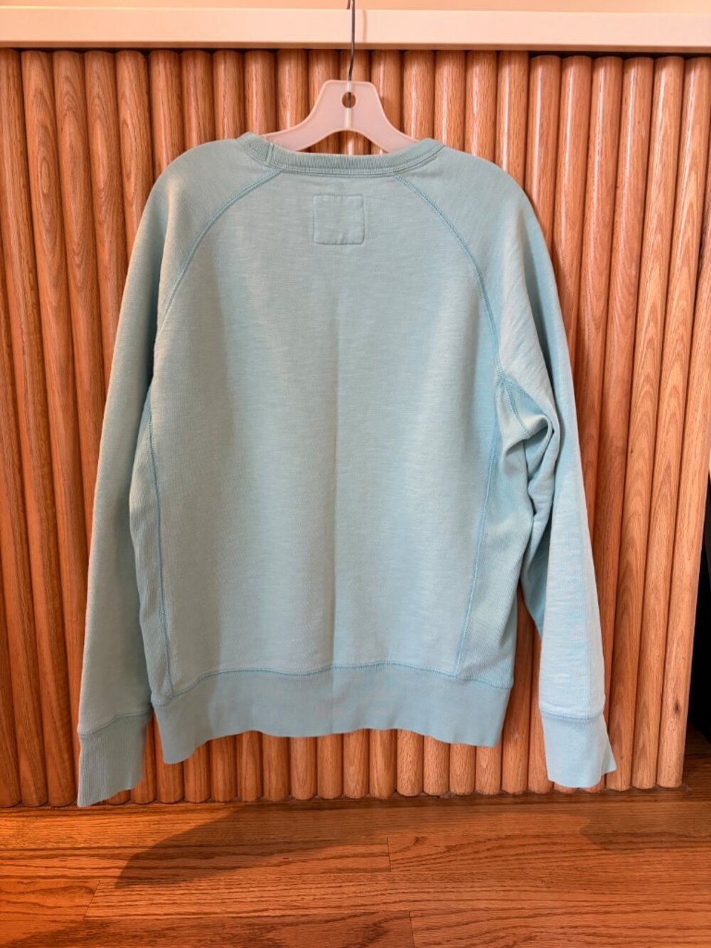 Gap Lived-In Robin's Egg / Tiffany Blue Crewneck Sweatshirt Raglan Sleeve Size M - Picture 3 of 7